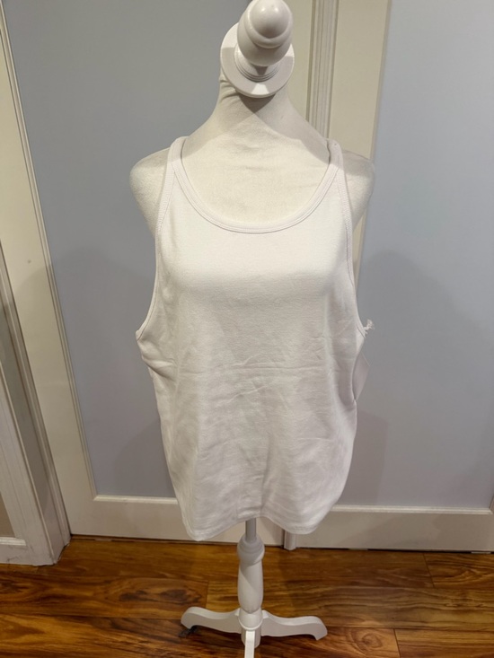 Good American Tops - Good American White Scoop Neck Tank- 21” P2P